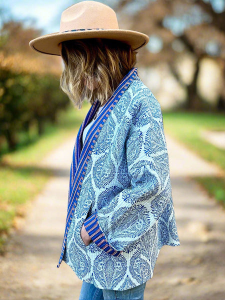 Blue and White Motif Cotton Wrap Reversible Jacket